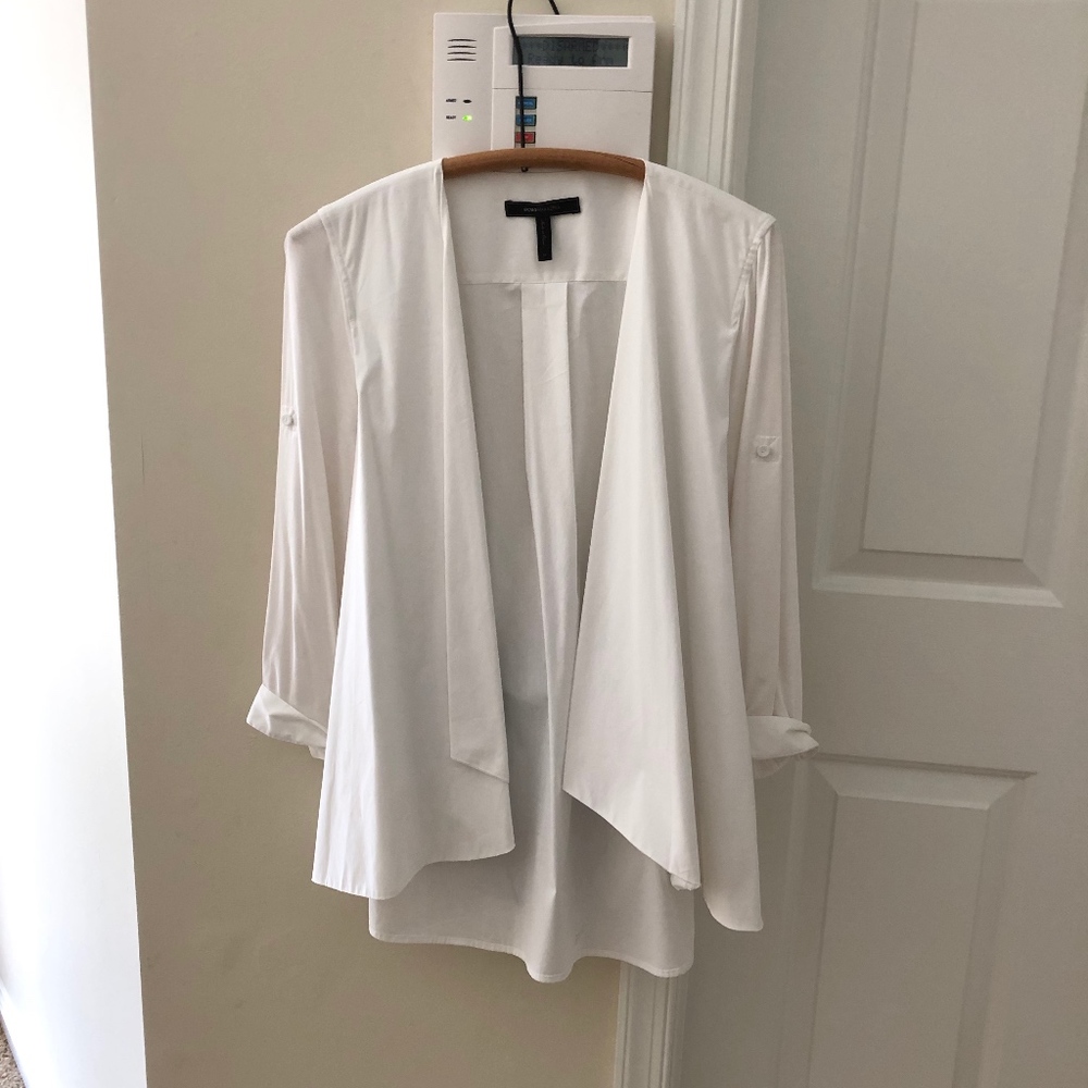 White BCBGMAXAZRIA Blouse with Black Belt